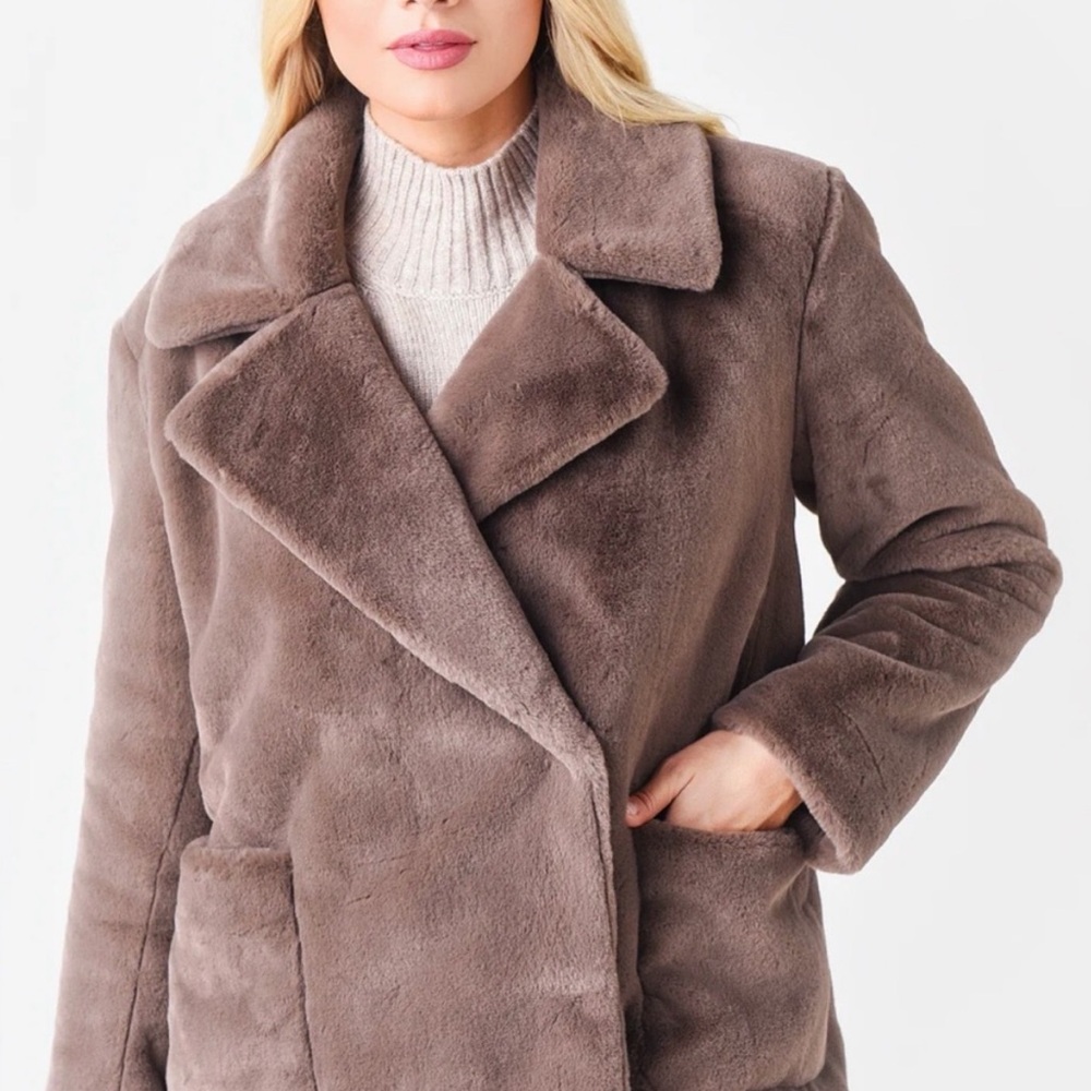 Velvet by Graham & Spencer • Brown Faux Fur Teddy Jacket - Women’s Size Large